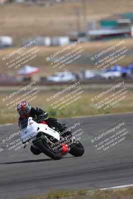media/Apr-24-2022-TrackXperience (Sun) [[0a4e3d9450]]/Group 3/session 5 turn 6/